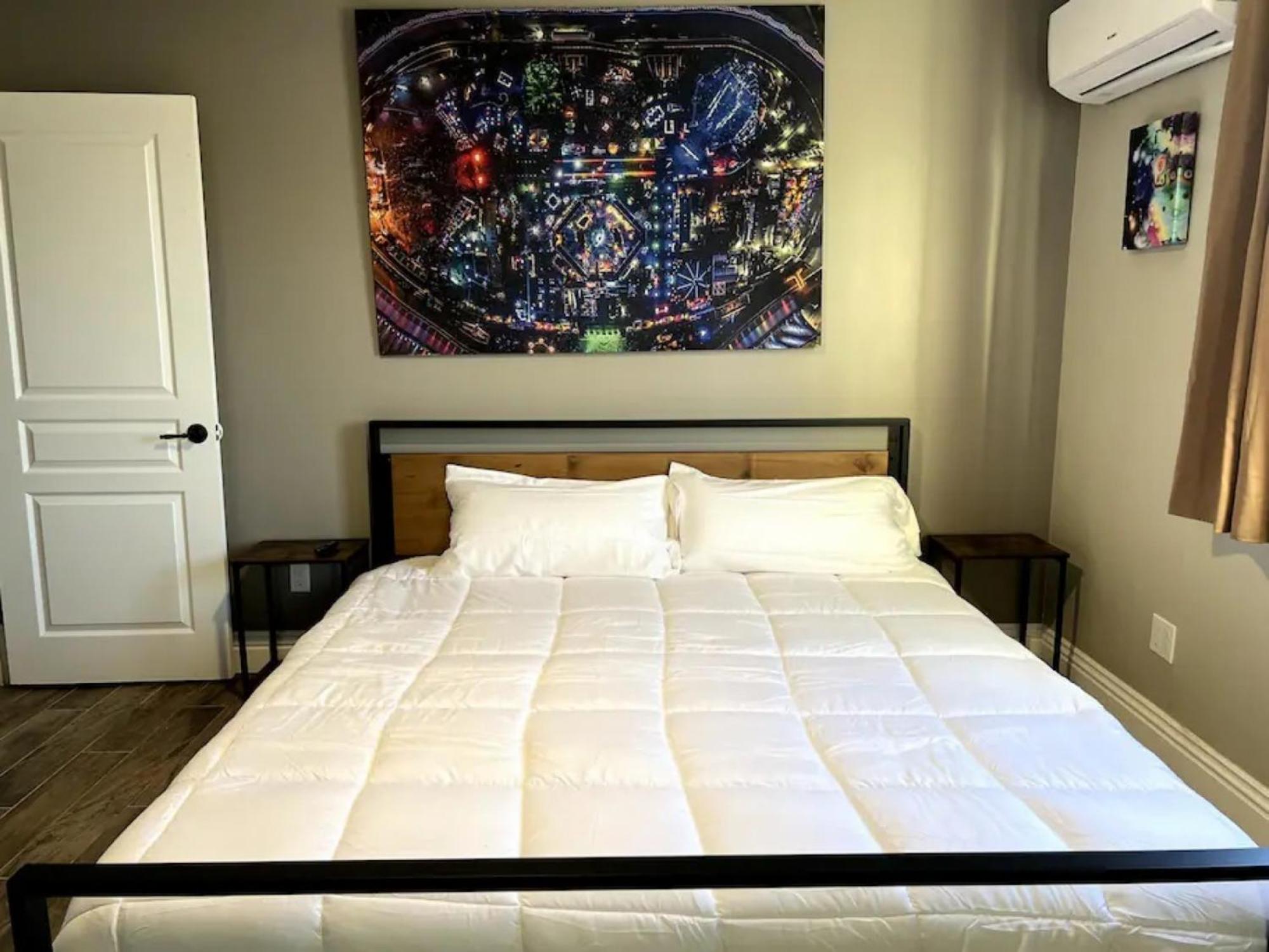 Lux Private Home - Pool, Billiards, 8 Smart Tvs, Board Games, Cotton Bedding - The Stone Sanctuary At Mccullough Hills Trailhead ลาสเวกัส ภายนอก รูปภาพ